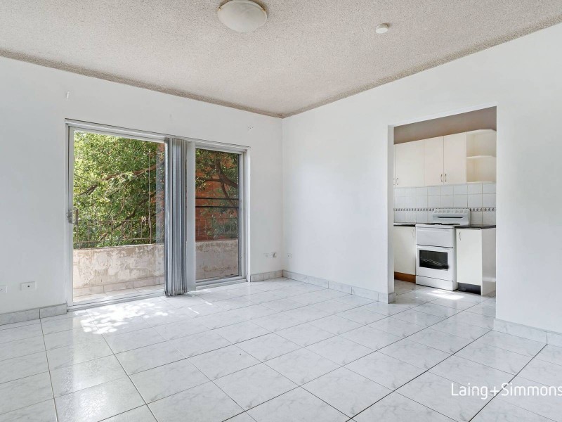 2/17 Blaxcell Street, Granville NSW 2142