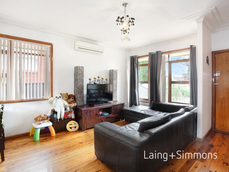 61 Queen Street, Guildford NSW 2161