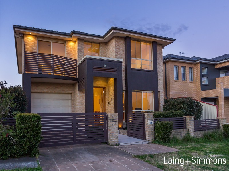 11 Linthorne Street, Guildford NSW 2161