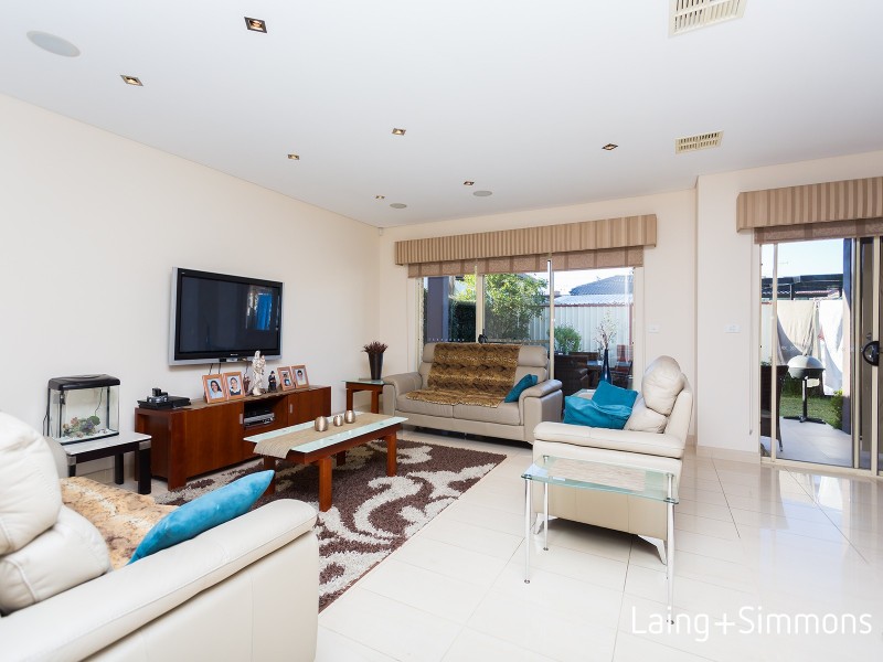 11 Linthorne Street, Guildford NSW 2161