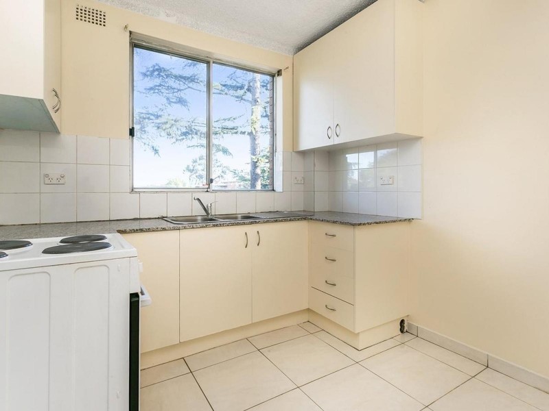 4/11-13 Allen Street, Harris Park NSW 2150