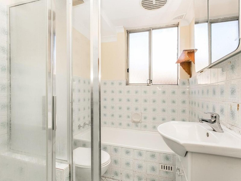 4/11-13 Allen Street, Harris Park NSW 2150