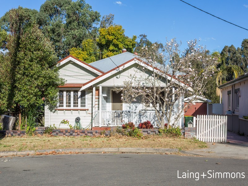 11 Weston Street, Fairfield NSW 2165