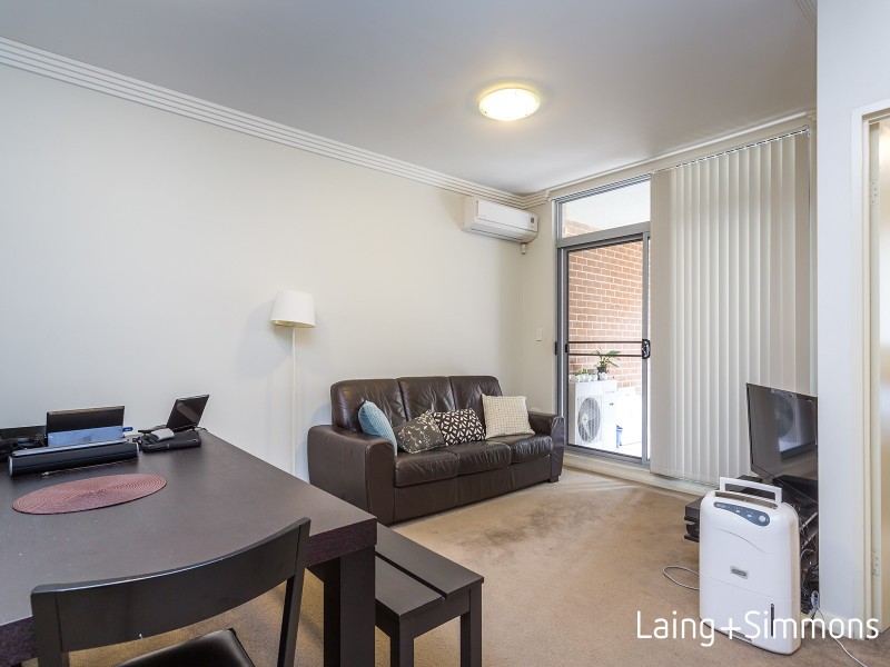 2/427-429 Guildford Road, Guildford NSW 2161