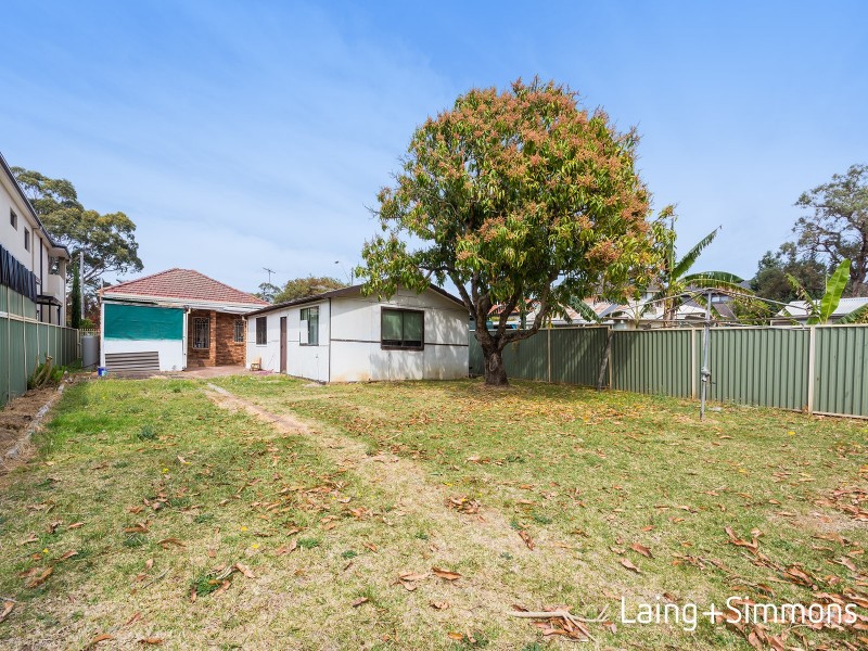 179 Juno Parade, Greenacre NSW 2190