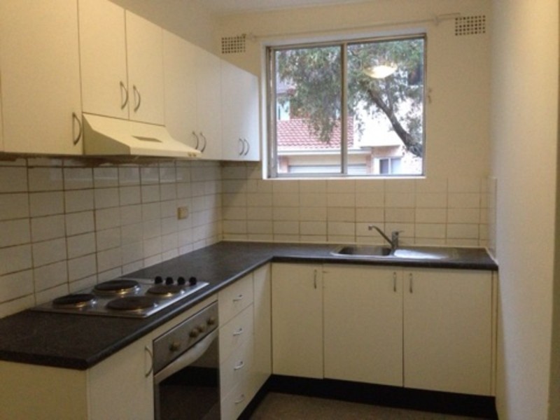 1/25 Military Street, Merrylands NSW 2160