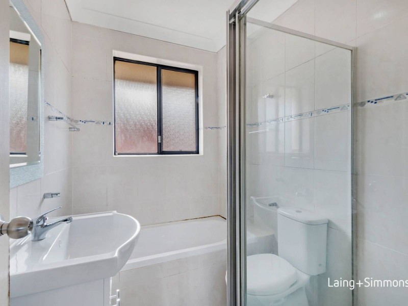 4/2 Calliope Street, Guildford NSW 2161