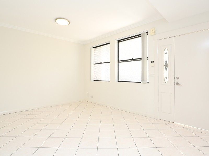 3/24-28 Cleone Street, Guildford NSW 2161