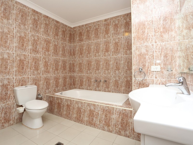 3/24-28 Cleone Street, Guildford NSW 2161