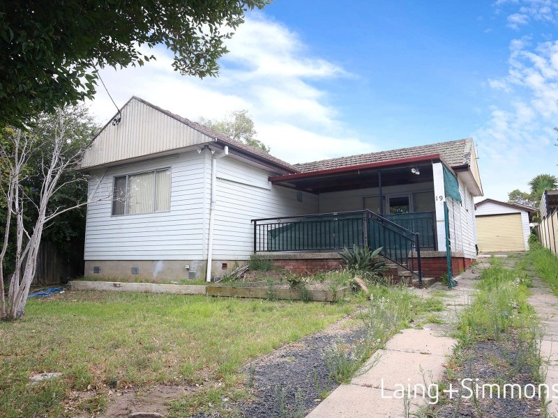 19 Wisdom Street, Guildford NSW 2161