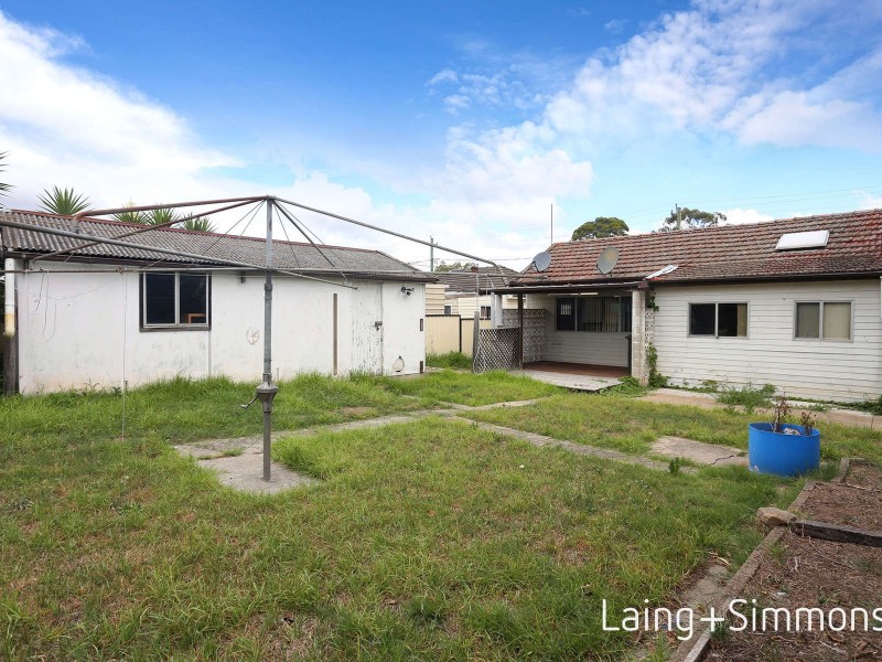 19 Wisdom Street, Guildford NSW 2161