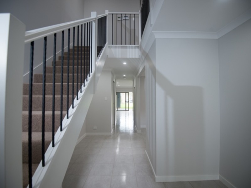 2/82 Mary Street, Merrylands NSW 2160