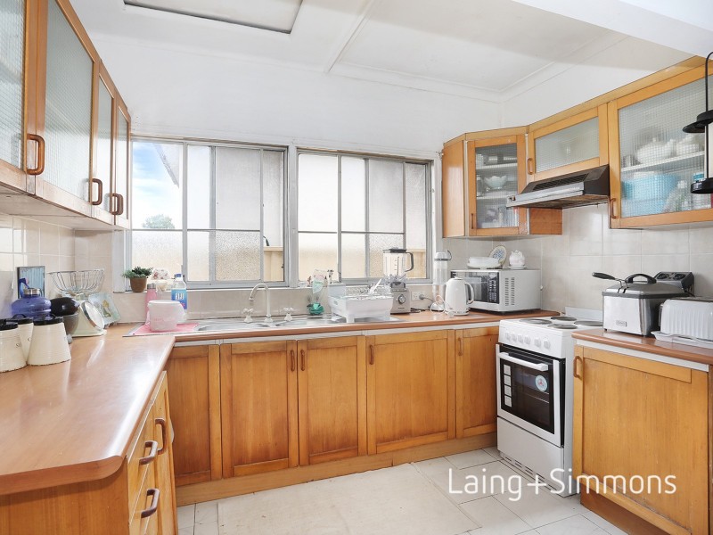 17 Railway Street, Guildford NSW 2161