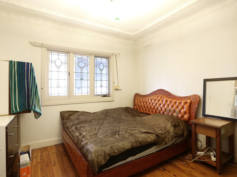 23a Hawksview Street, Merrylands NSW 2160