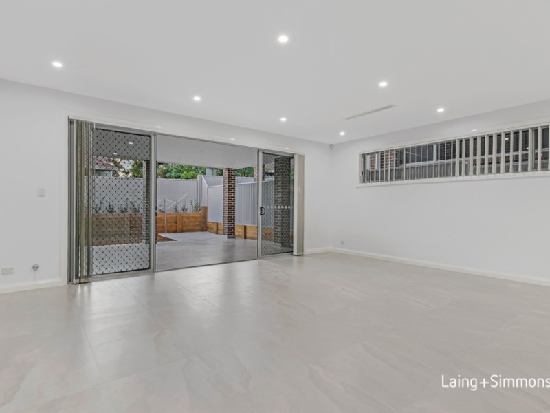 15 Leigh Street, Merrylands NSW 2160