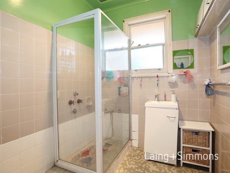 61 Queen Street, Guildford NSW 2161