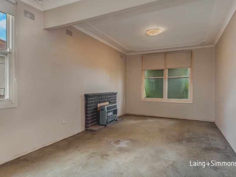 137 Robertson Street, Guildford NSW 2161