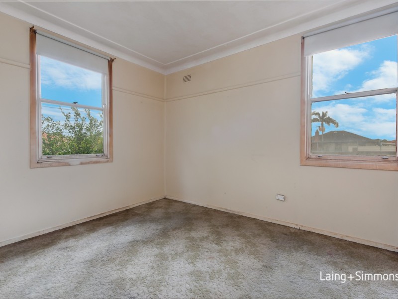 137 Robertson Street, Guildford NSW 2161