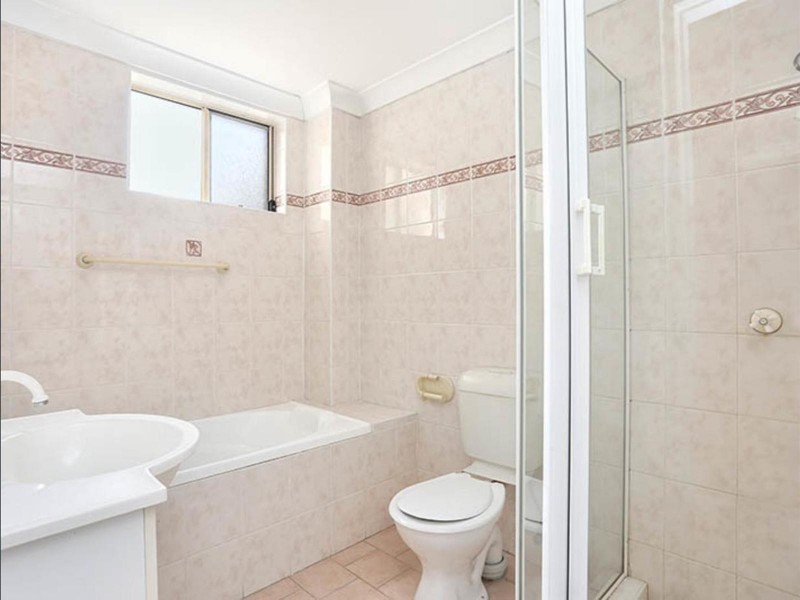 16/53-57 Kenyons Road, Merrylands NSW 2160