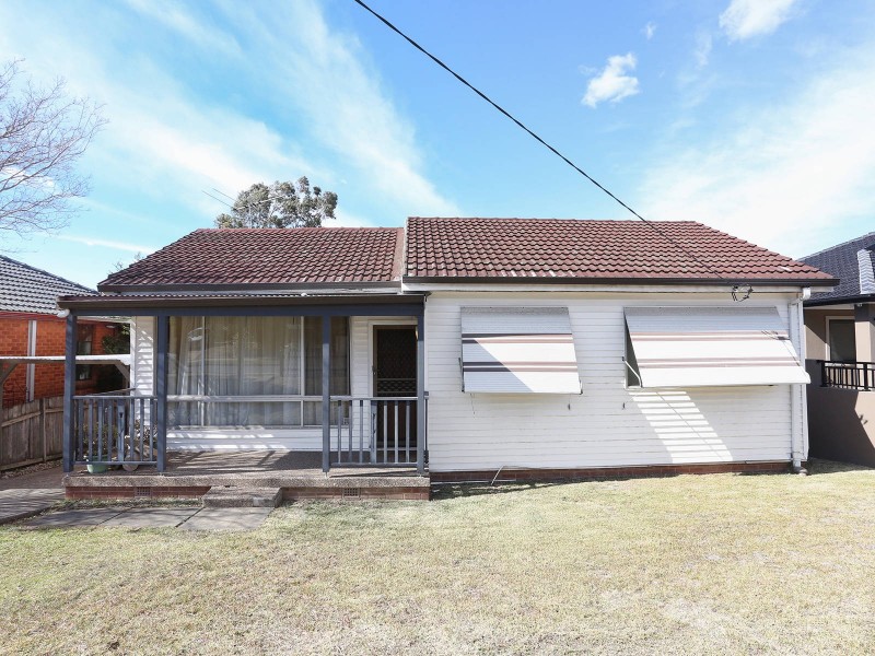 27 Damien Avenue, Greystanes NSW 2145