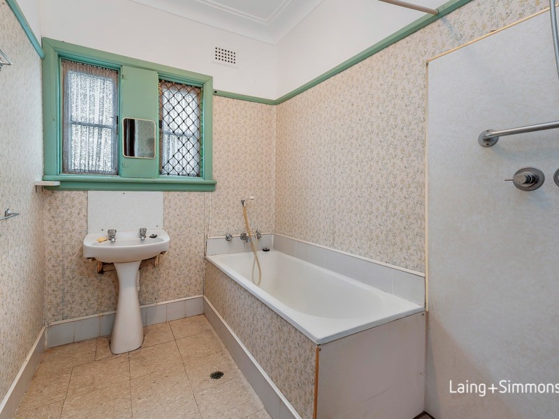 267 Blaxcell Street, Granville NSW 2142