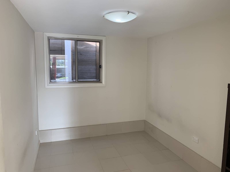 10a Bristol Street, Merrylands NSW 2160