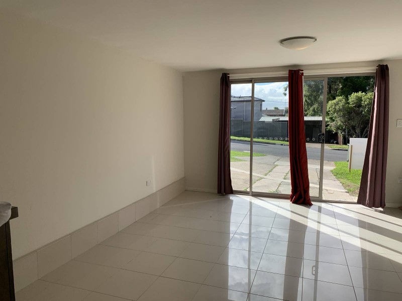 10a Bristol Street, Merrylands NSW 2160