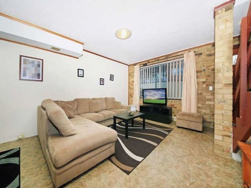 1/17-21 Paton Street, Merrylands NSW 2160