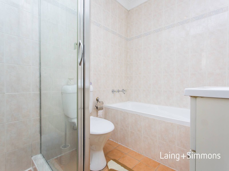 4/511 Woodville Road (enter through Lough Avenue & Lough Lane), Guildford NSW 2161