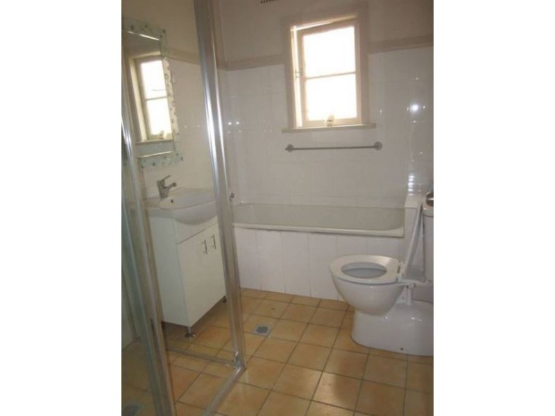 12 Milner Road, Guildford NSW 2161