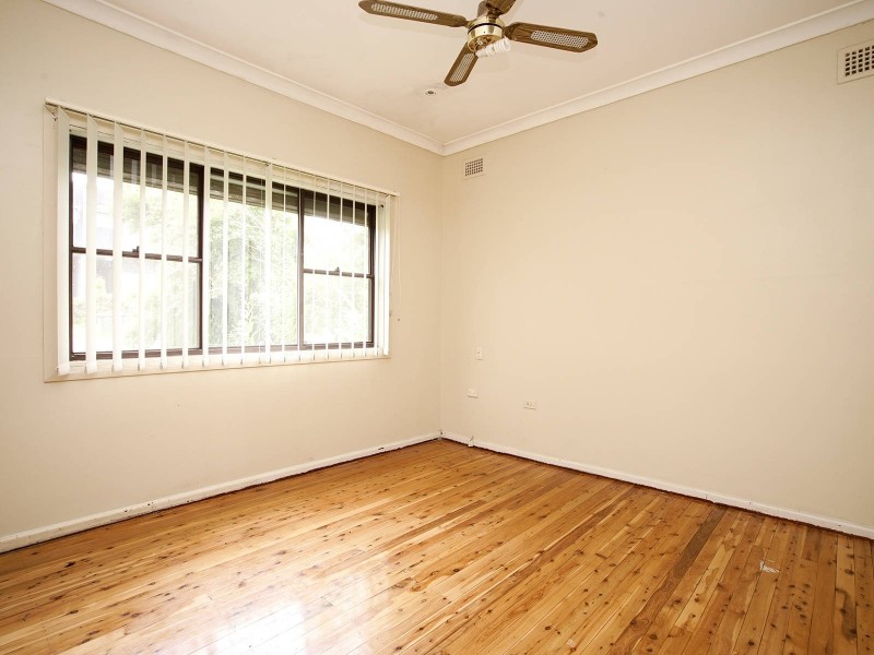 40 Binda Street, Merrylands NSW 2160