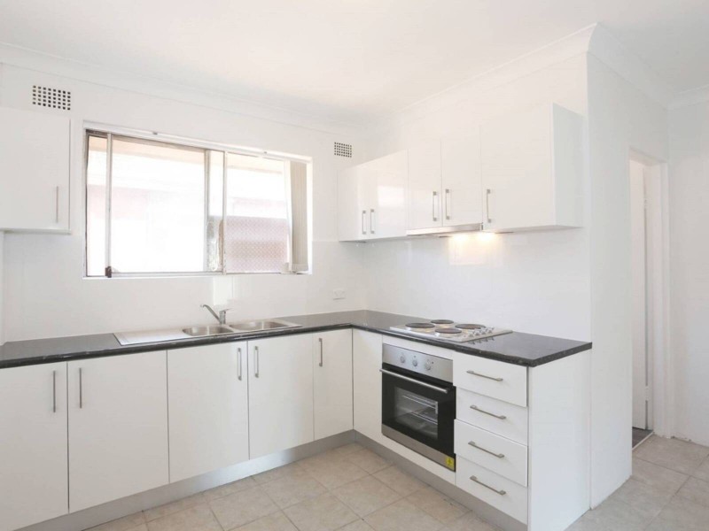 8/92 Station Road, Auburn NSW 2144