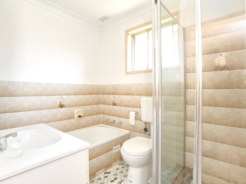 66 Whitaker Street, Old Guildford NSW 2161