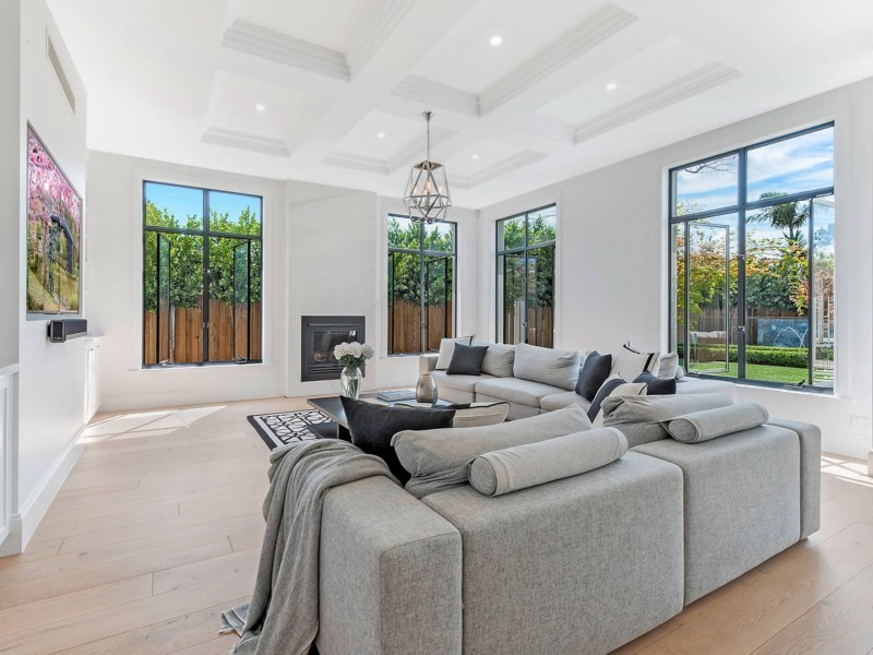 12 West Street, Guildford NSW 2161