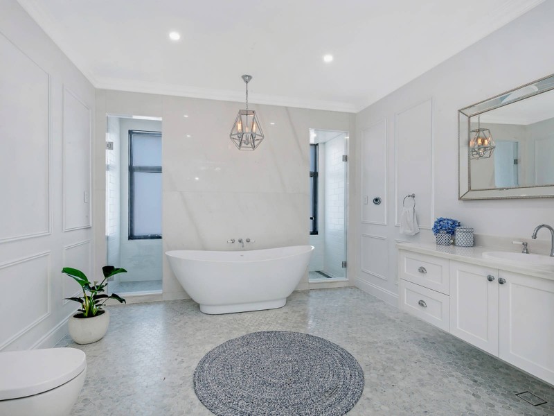 12 West Street, Guildford NSW 2161