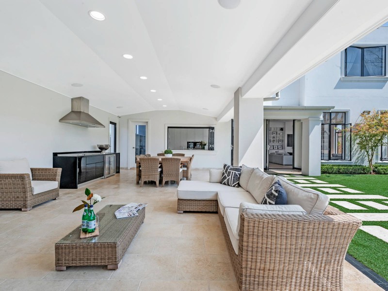 12 West Street, Guildford NSW 2161