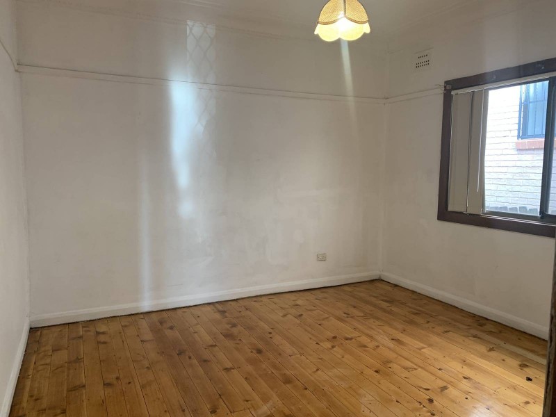 208  Cumberland Road, Auburn NSW 2144