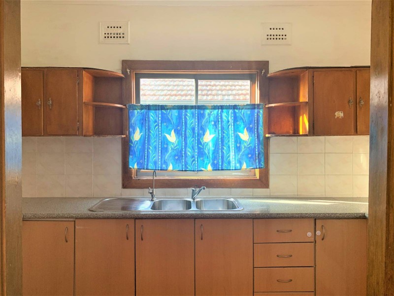 208  Cumberland Road, Auburn NSW 2144