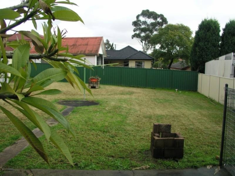 360 Woodville Road, Guildford NSW 2161