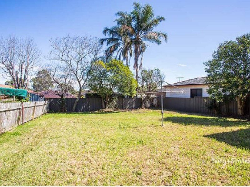 51 Gordon Road, Auburn NSW 2144