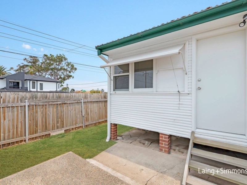 33a Queen Street, Guildford NSW 2161