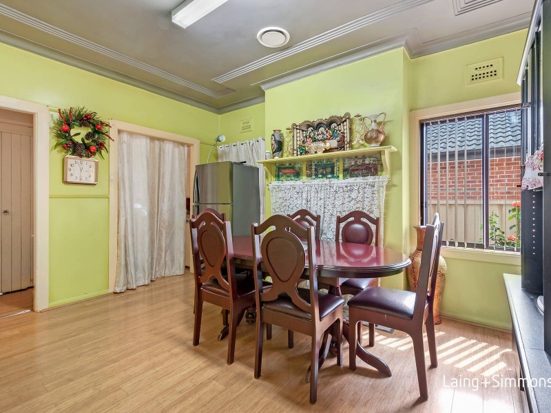 8 Lisgar Street, Granville NSW 2142