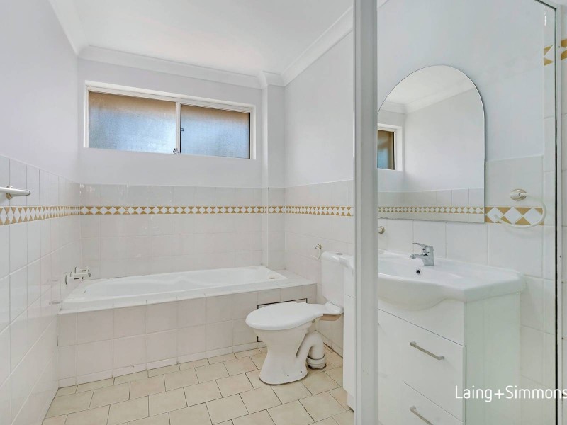 18/27-33 Addlestone Road, Merrylands NSW 2160