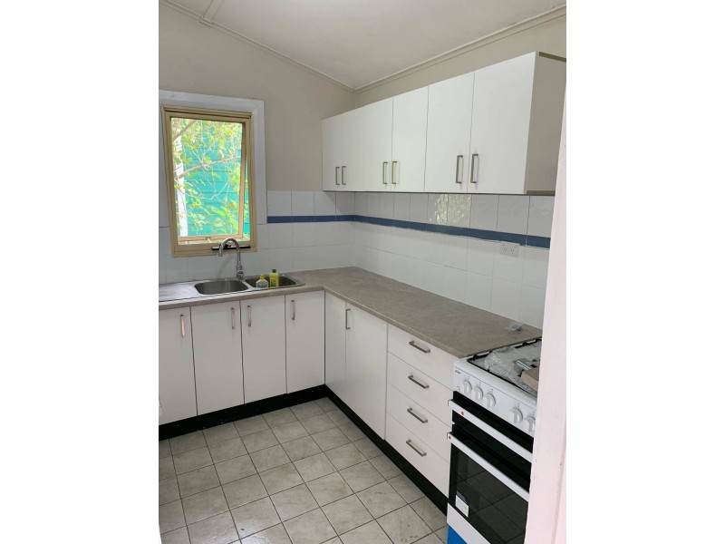 300 Woodville Road, Guildford NSW 2161