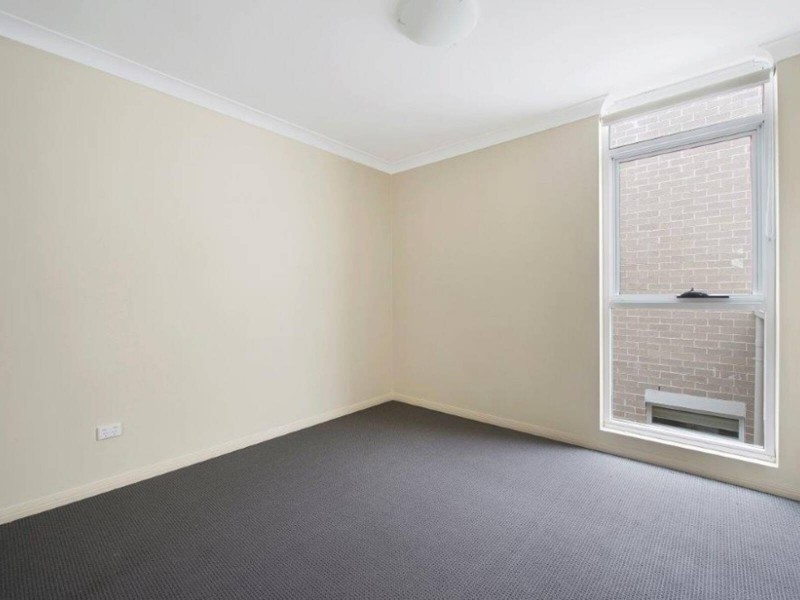 12/21 Station Street, Harris Park NSW 2150