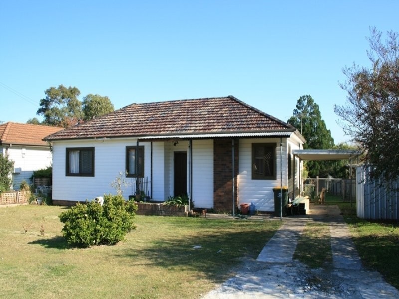 4 Haven Street, Merrylands NSW 2160