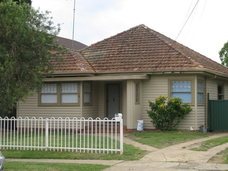 19 Louis Street, Granville NSW 2142