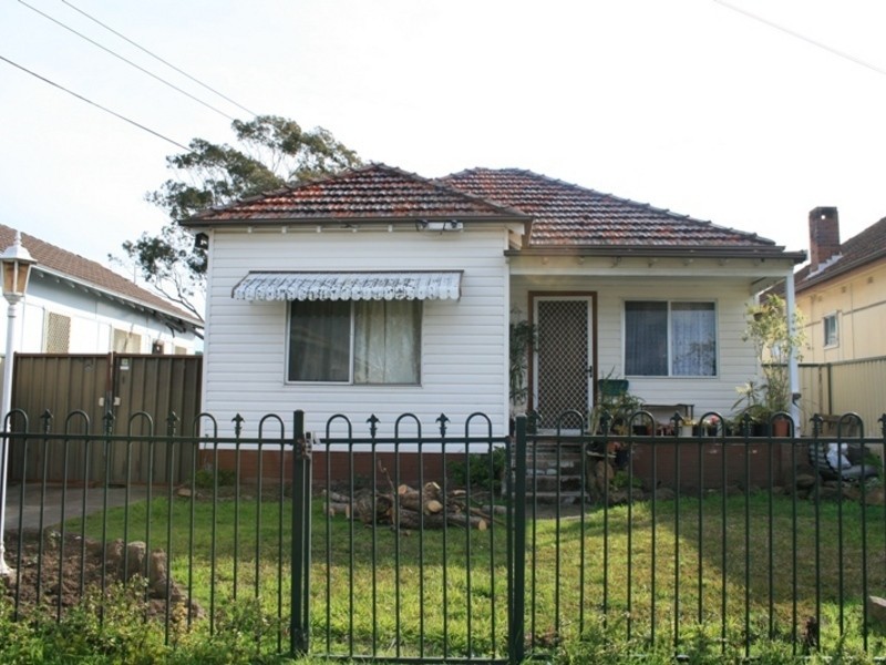 10 Pegler Avenue, Granville NSW 2142