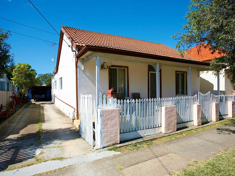 9 Margaret Street, Granville NSW 2142