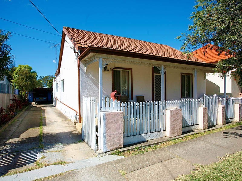 9 Margaret Street, Granville NSW 2142
